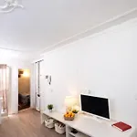 Casa Bianca - Centro Citta E Due Minuti A Piedi Dalla Metro קטאניה