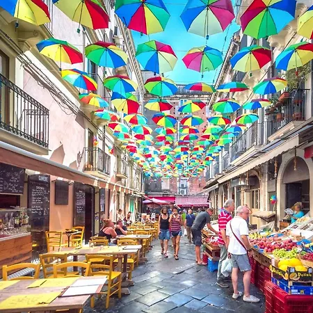 Casa Bianca - Centro E Due Minuti A Piedi Dalla Metro Catânia