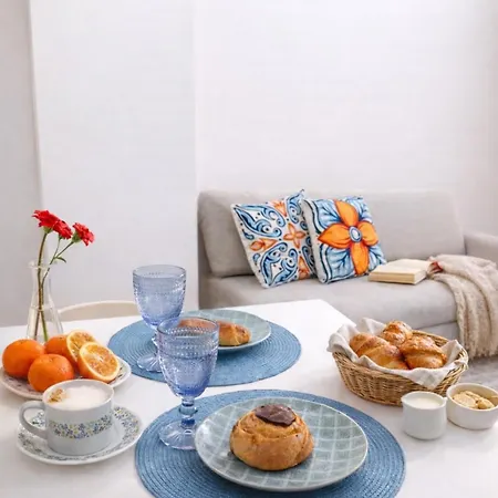 Casa Bianca - Centro E Due Minuti A Piedi Dalla Metro